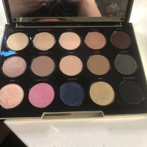 Urban Decay Gwen Stefani collab